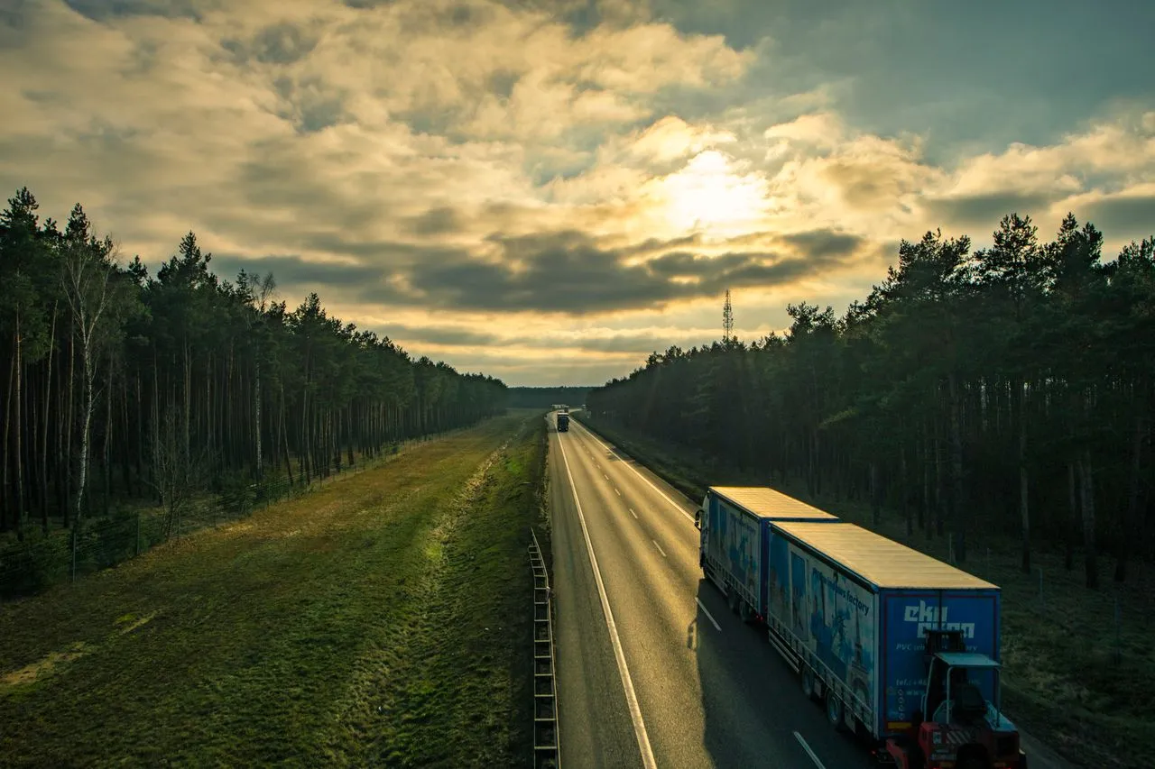 TIR trailer transporting used clothing from Poland to Serbia