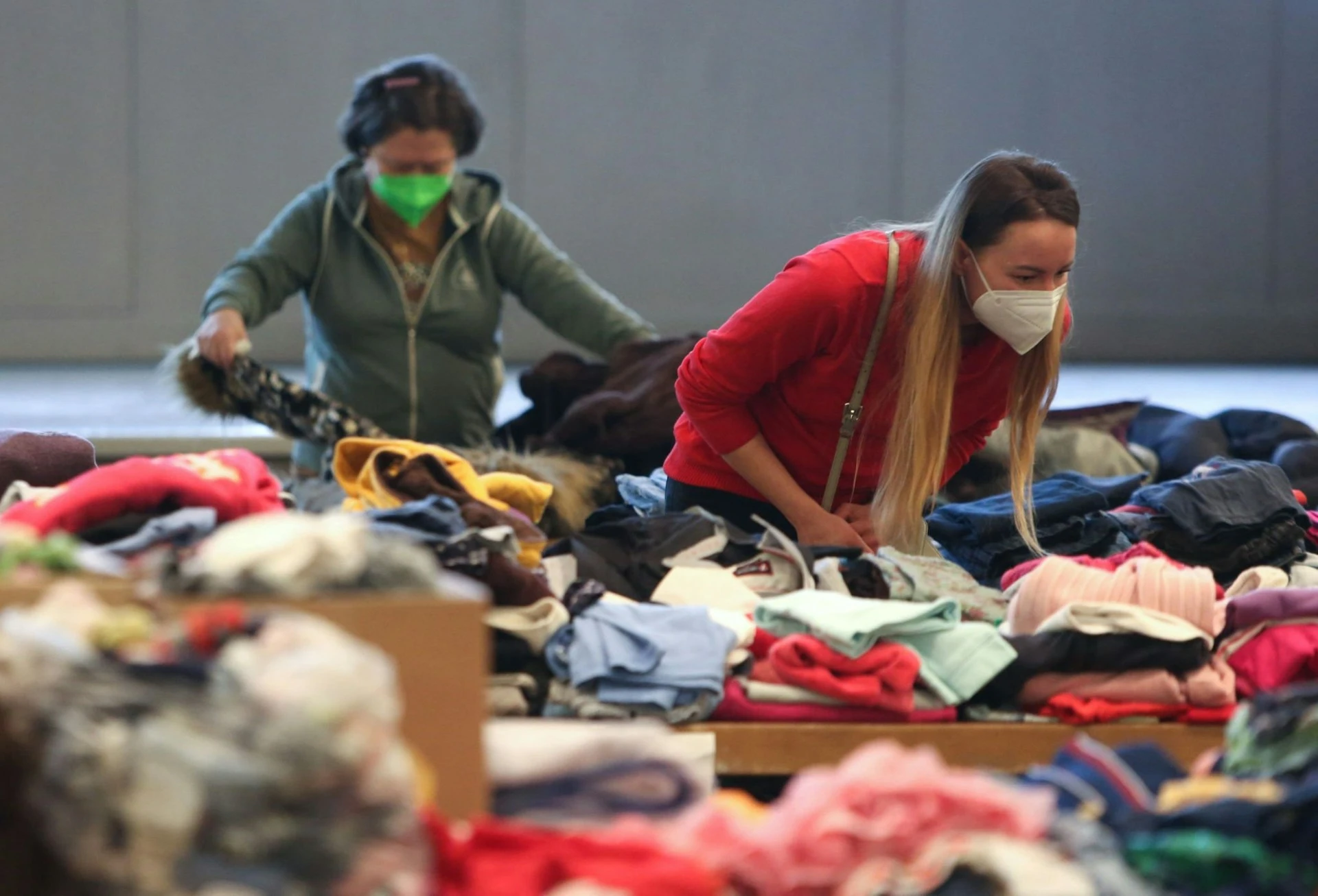 Garment selection and condition assessment prior to wholesale