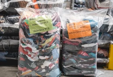 Premium Cream Used Clothing Packed In Bags