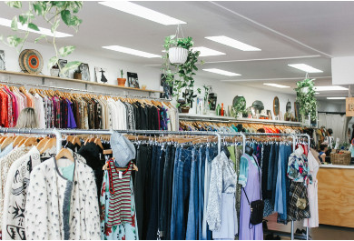 Used clothing from the USA and Europe – what to choose for large volumes?