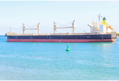 How does importing used clothing (mitumba) from the USA to Kenya work?